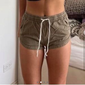 Billabong Road Trippin’ Olive Green Short